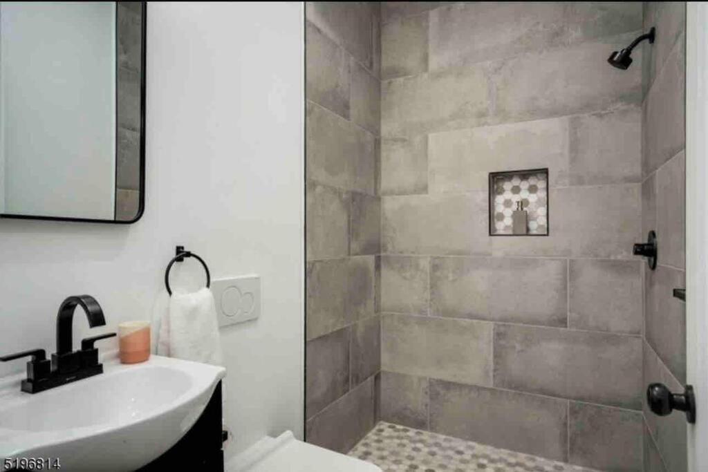 Apartament Secret Escape 20 Min From Nyc N 1 Jersey City Zewnętrze zdjęcie